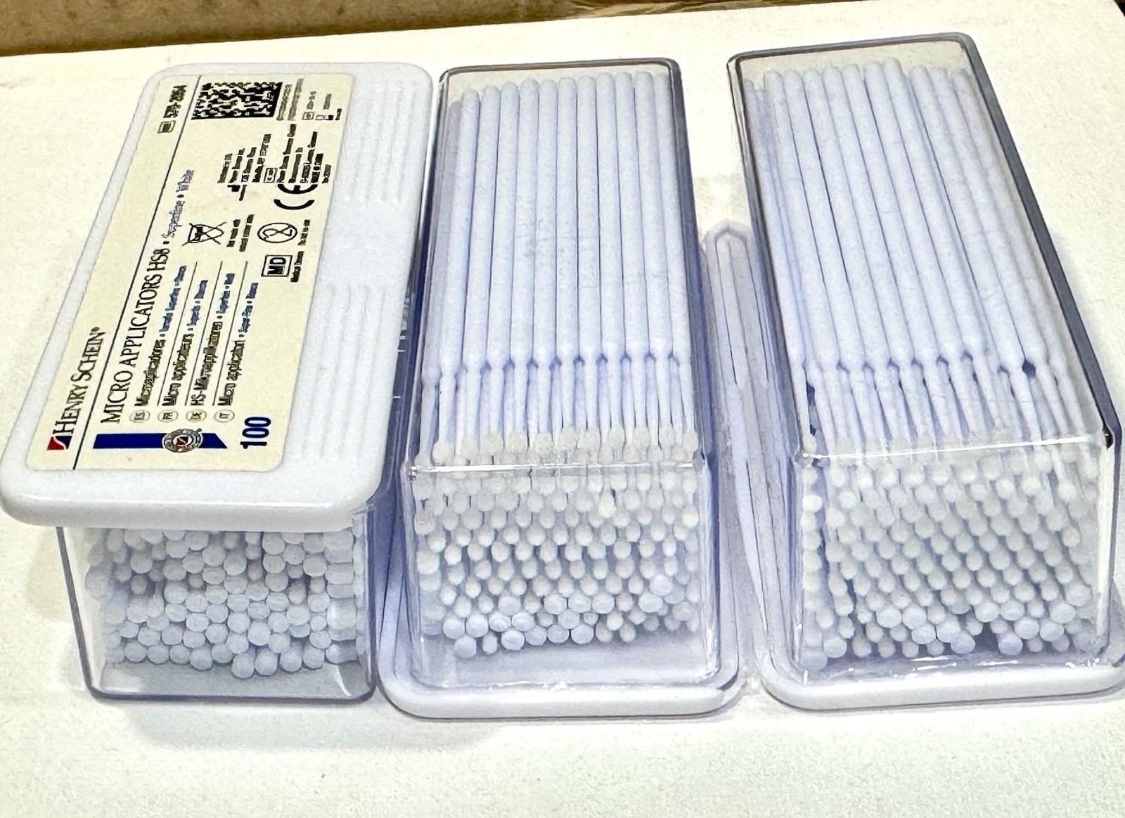 Henry Schein HS8 Superfine Micro Applicators White 100 Pack MPN 570-2054