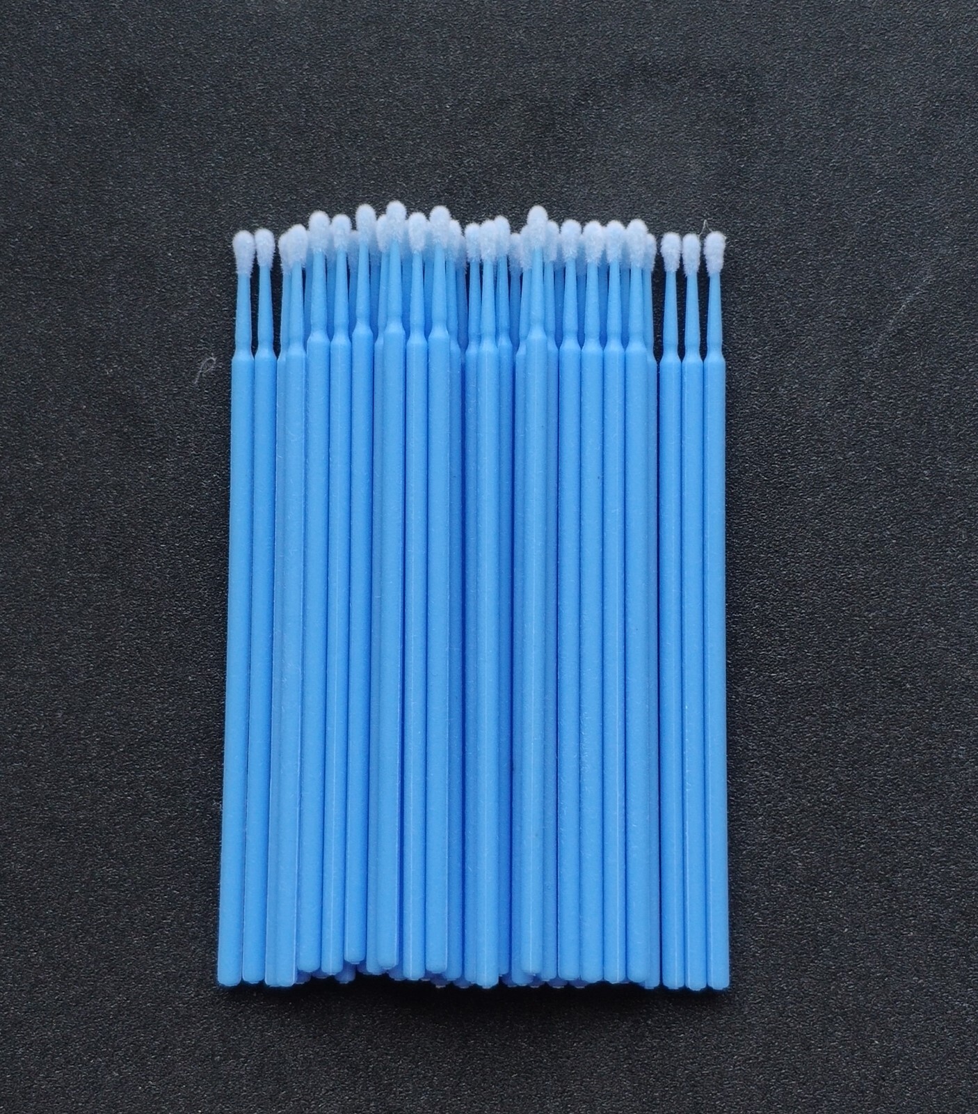 100Pcs Dental Micro Brush Disposable Materials Tooth Applicators Brush Cleaning