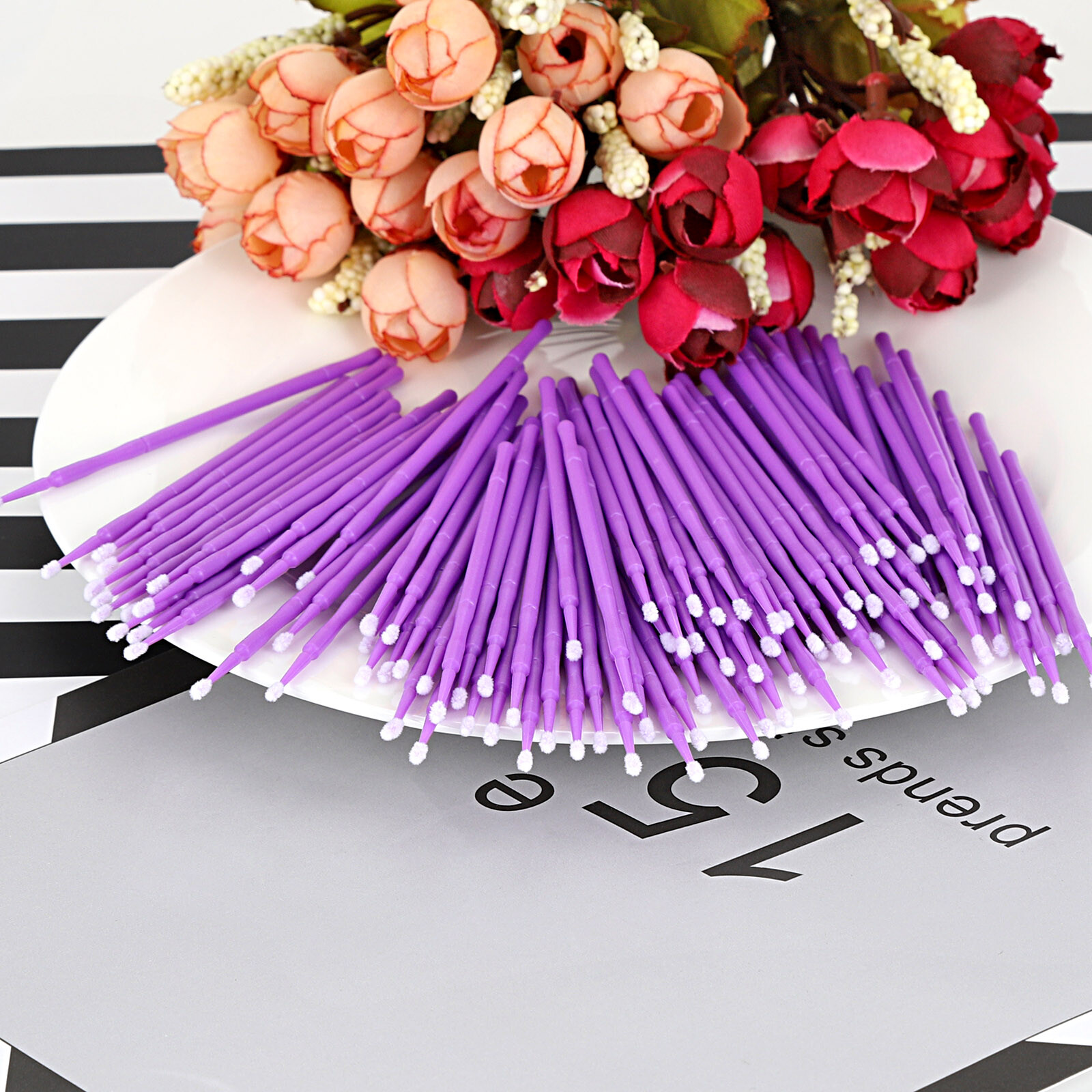 400 Pcs Dental Disposable Micro Brush Eyelash Applicators Ultrafine 1.5mm Small
