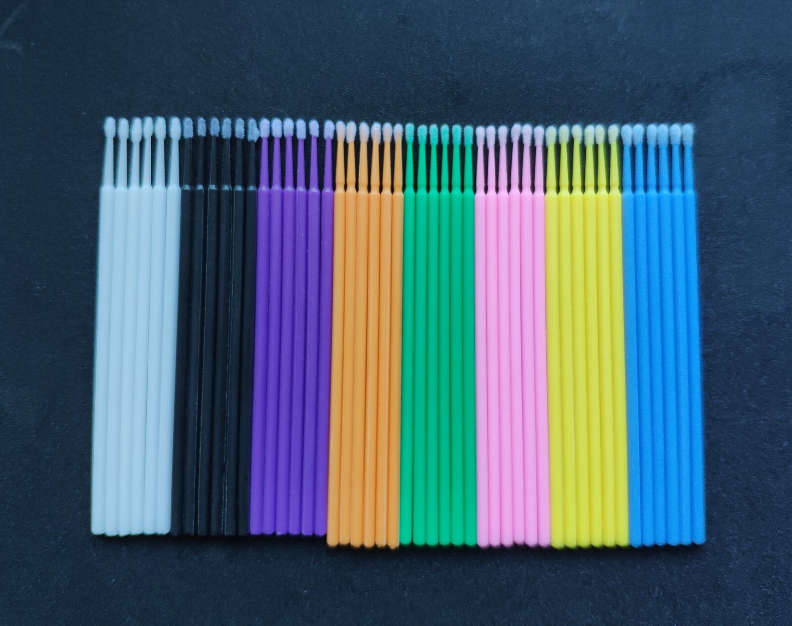 100Pcs Dental Micro Brush Disposable Materials Tooth Applicators Brush Cleaning